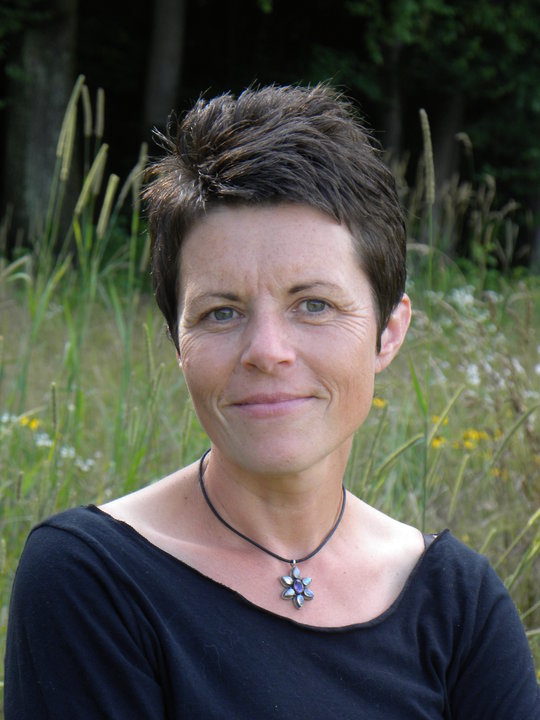 Mary Chicoine Praus head shot